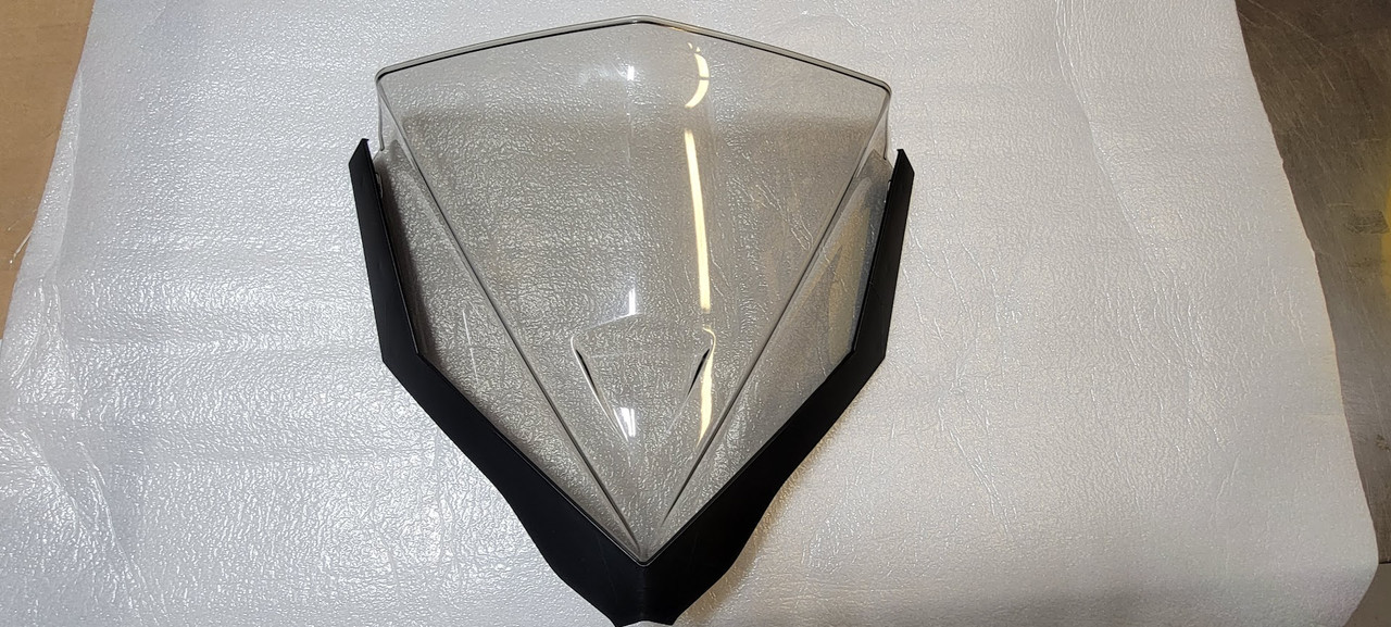 REV-XP MED WINDSHIELD ASSY 517304395-1