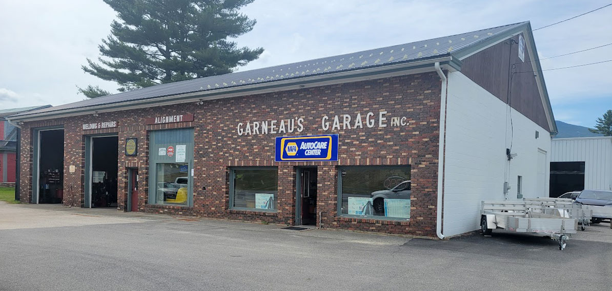 garneaus-garage.jpg