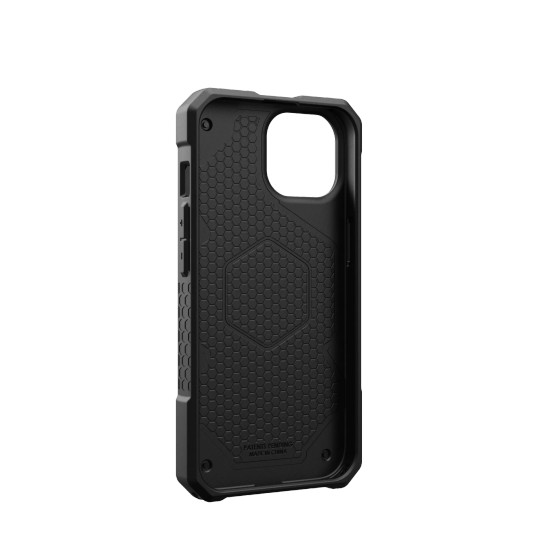 UAG Monarch Pro MagSafe Case iPhone 15 - Carbon Fiber UAG Monarch Pro MagSafe Case iPhone 15 - Carbon Fiber