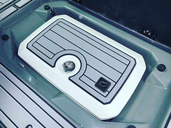 NAUTIQUE HARD COOLER- LARGE - Used in G23/G25 & P Series