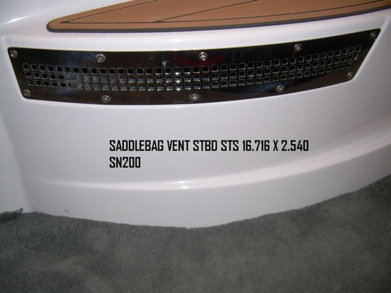VENT, SADDLEBAG STBD STS 16.716" X 2.540",  SKI NAUTIQUE 200