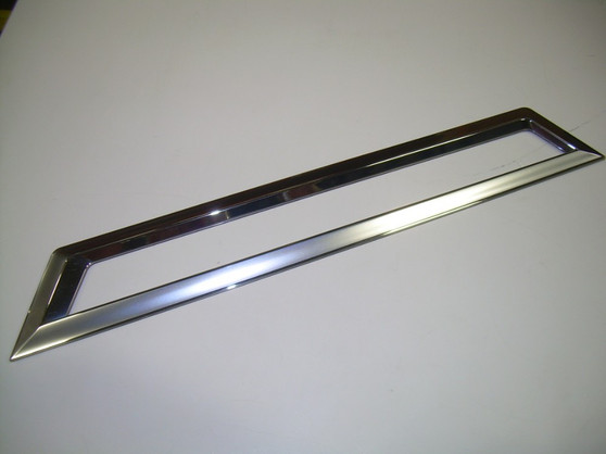 DECAL, AFT DECK VENT CHROMAX, BRIGHT