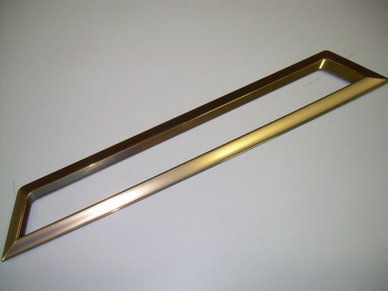 DECAL AFT DECK VENT CHROMAX GOLD