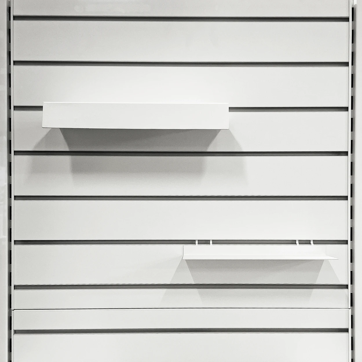 Slimline metal shelf for slatwall, slatmesh and metal peg 250 W x 100 mm D(S2550WTS)