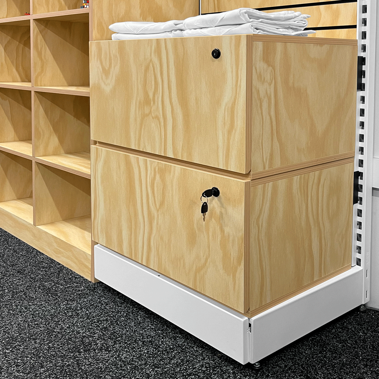 MAXe drawer unit 900mm bay 899 W x 360 H x 400 mm  D(E61309.4WH)
