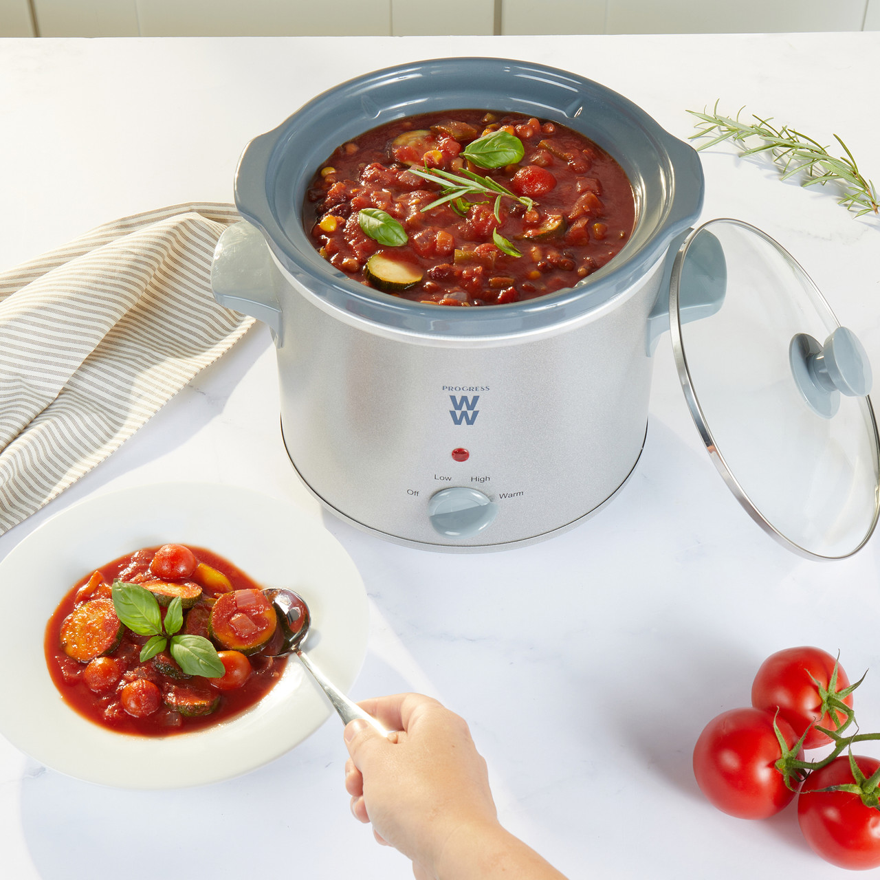 WW 3.5 L Slow Cooker with 3 Heat Settings, Power Lights
