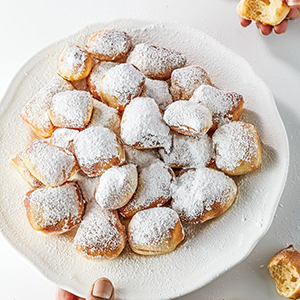 honey-beignets.jpg