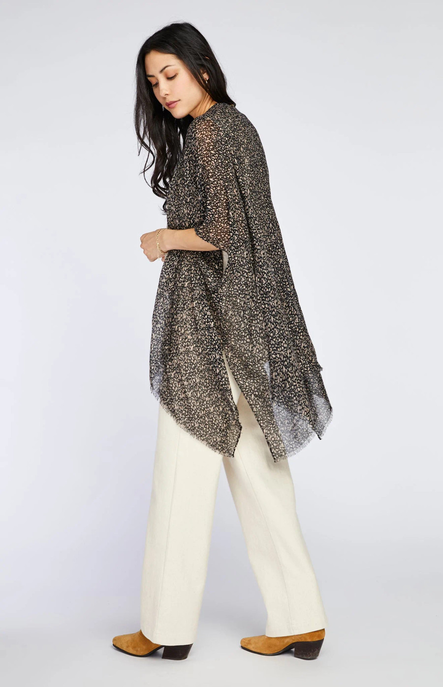 Dawn Kimono Scarf {Blk Texture}