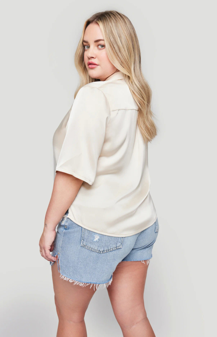 Moxie Button Down Shirt {Cream}