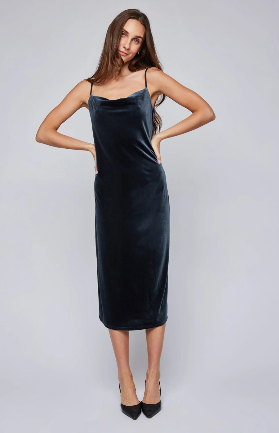 Jolene Velvet Dress {Twilight}