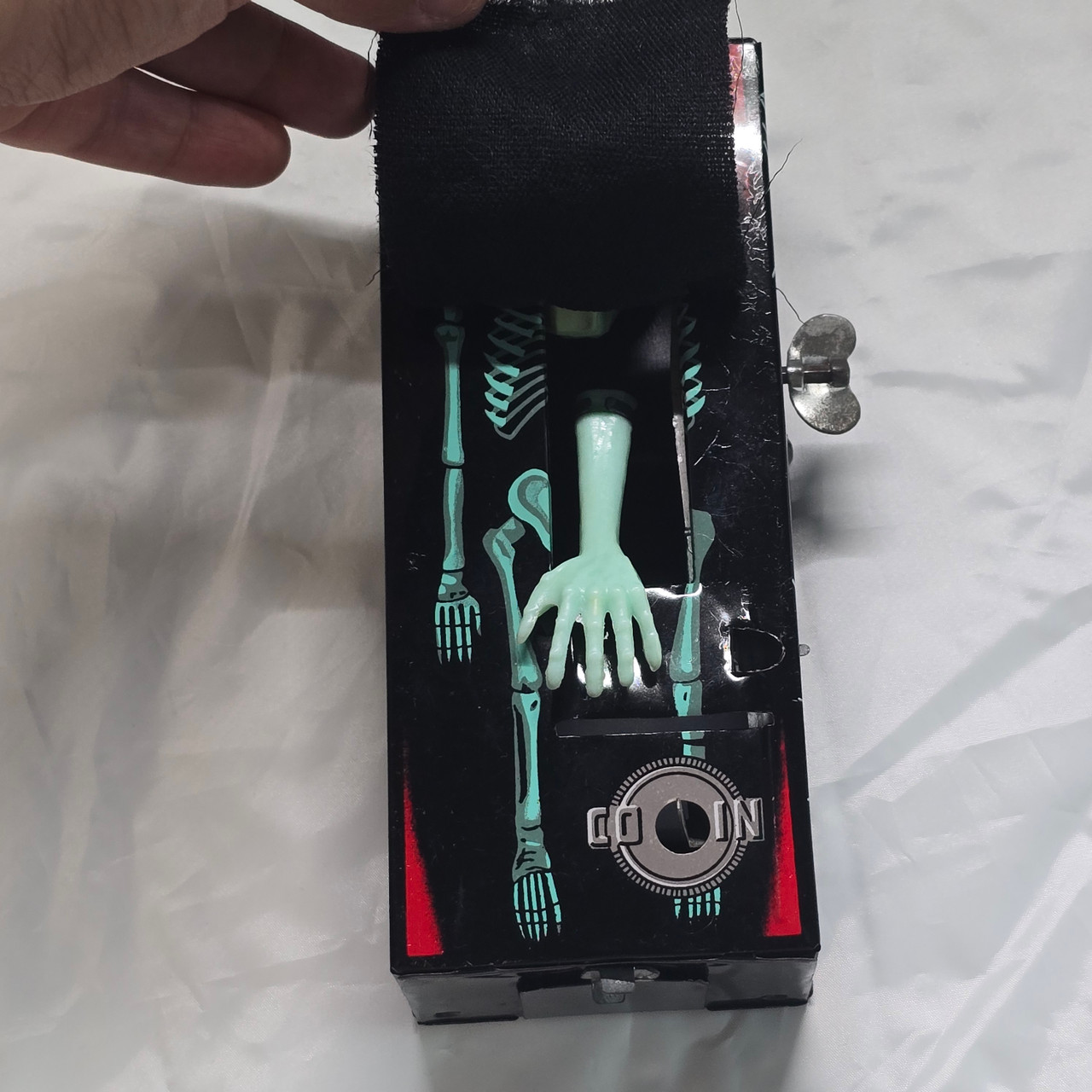 COFFIN BANK 骸骨デザイン 機械式ワインドアップ COFFIN BANK 骸骨デザイン 機械式ワインドアップ