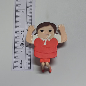 Flattened Girl Mini Figure - 20260115 - RWK596