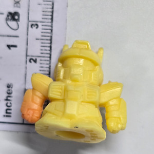 SD Gundam - Yellow #01 ( I WAS TOO LAZY TO CLOSELY INSPECT ALL THESE. SOME HAVE LITTLE STAINS OR DEFECTS. LISTED EM ALL FOR CHEAP BECAUSE OF THIS!) - 20260223 - RWK601