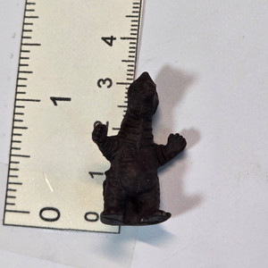 Ultraman Series Kaiju Magnetic Keshi - Black #03 - 20260414 - RWK630