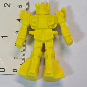 Robot Mecha Dude - Yellow #03 - 20260414 - RWK630