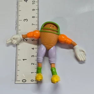 Football Dude Bendy Mini Figure - 20260506 - RWK643