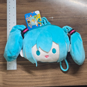 BOOTY BOOT Hatsune Miku Mini Pouch Plushie Prize - 20260715 - BKSHF