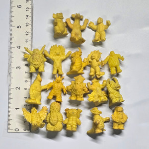 Mixed Condition Kaiju Keshi Lot - Yellow (18x PIECES) - 20260718