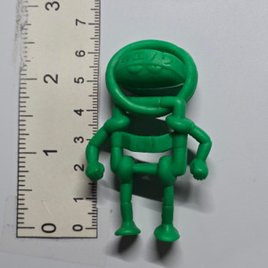 Chunky Sized Kinkeshi - Green - Chainman - 20260721 - RWK677