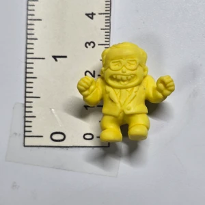 BOOTY BOOT Kinkeshi - Yellow - Deranged Announcer - 20260903
