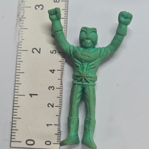 Kamen Rider Series - Green (DAMAGED) - 20260930 - RWK657