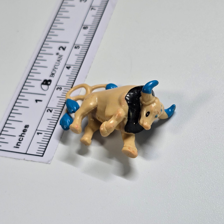 Crappy BOOTY BOOT Pokemon Mini Figure - Tauros