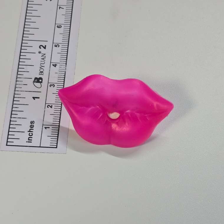 Cheap Plastic Candy Toy Prize - Big Lips Whistle (BLACK MARKER MARKS INSIDE THE LIPS) - RWK'S 2026 MINI VIETNAM HAUL - 20260215 - RWK599