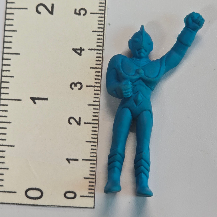 Ultraman Hero - Blue (SLIGHTLY STAINED / DISCOLORED) - 20260324 - RWK617