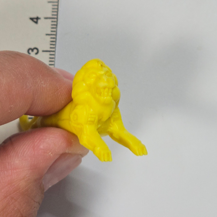 Robot Lion Dude - Yellow - 20260422 - RWK633