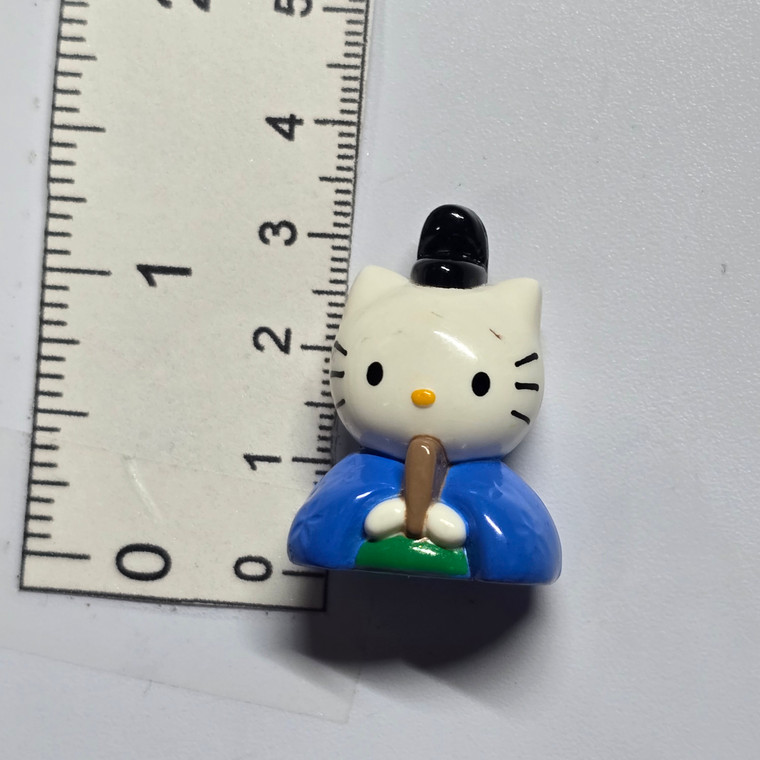 Weird Hello Kitty Plastic Thing With Holes - 20260611 - RWK620