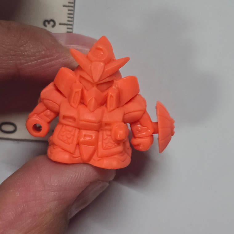 SD Gundam Series - Orange (HAS SHIELD, BUT NOT SURE IF IT'S MISSING OTHER PIECES OR NOT) - 20260616 - RWK623