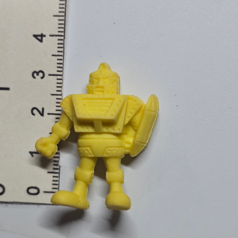 Cool Robot Dude - Yellow - 20260721 - RWK677