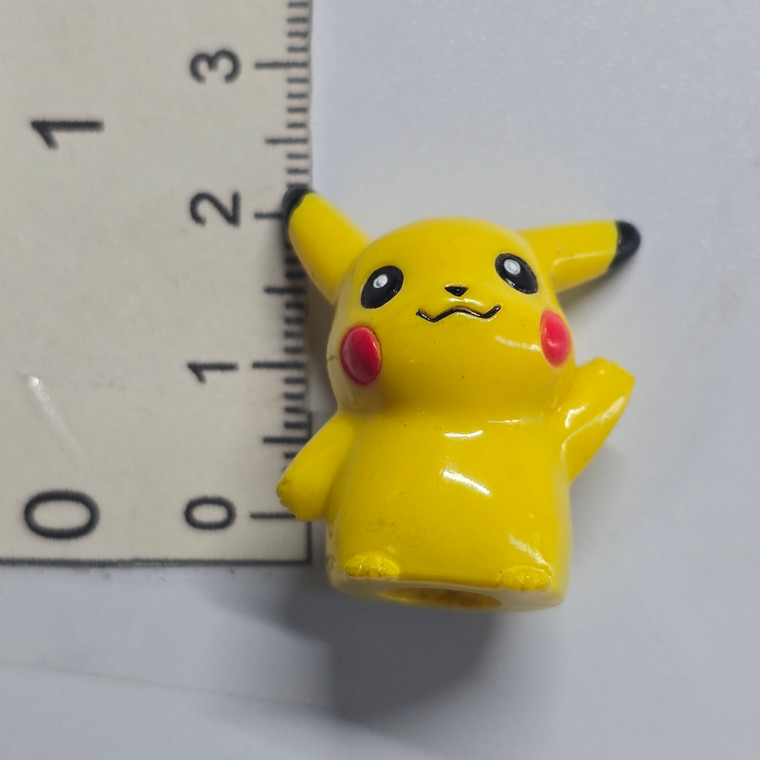 Pokemon Tiny Plastic Mini Figure - Pikachu (I THINK IT WAS ORIGINALLY ATTACHED TO SOME OTHER THINGIE) - 20260909