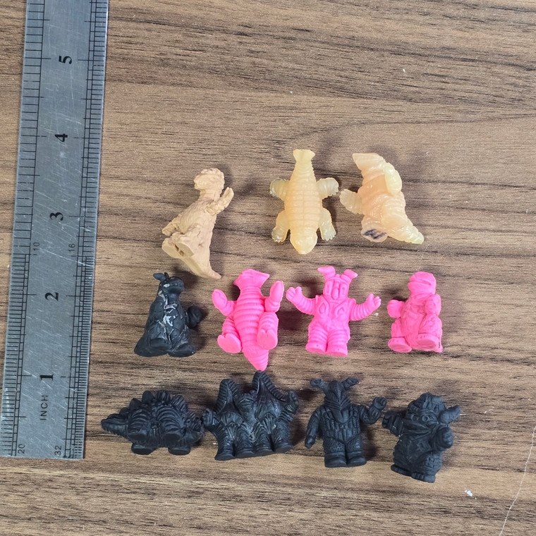 Ultraman Series Kaiju JUNK TRASH DIRTY STAINED SHIT Keshi Lot - Mixed Colors (11 Pieces) - 20260914