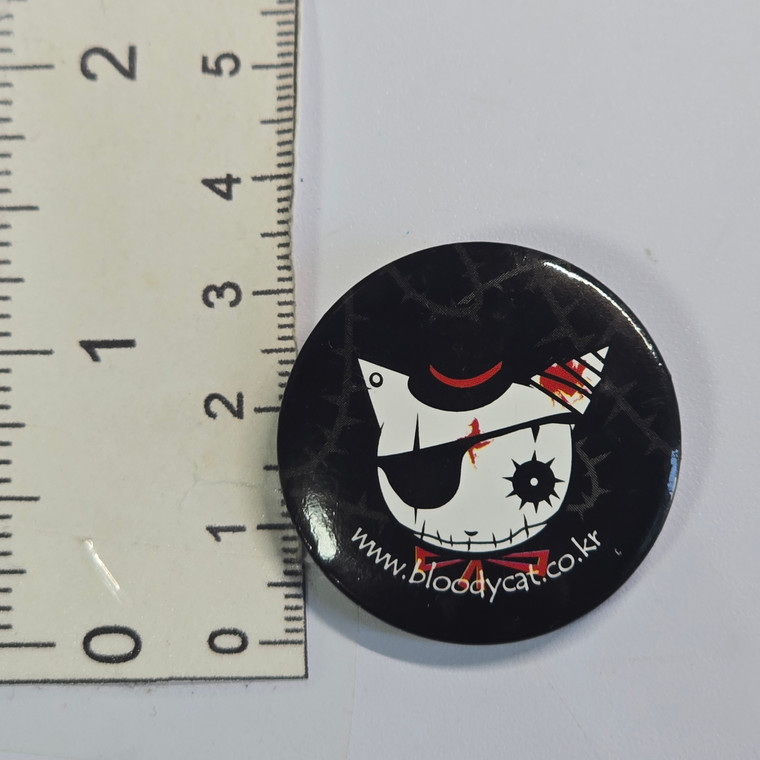 Bloody Cat Korean Pin / Can Badge - 20261012 - RWK692