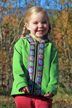 BEACHBERRY JACKET / (Softshell)  / Lime, / Flower Power-Purple (trim)