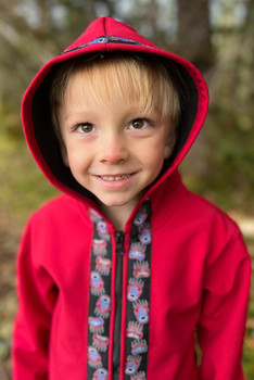 BEACHBERRY JACKET / (Softshell)  / Red Pepper, / Bear Tracks-Red (trim)