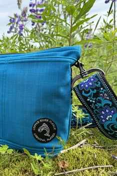 Big Dipper Bag  / (Softshell) /  Ocean, Black / Wild Geranium(trim)