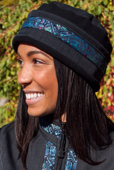 WOMEN'S AURORA HAT / (Softshell) / Raven, Black,  / Totem-Aqua (trim)
