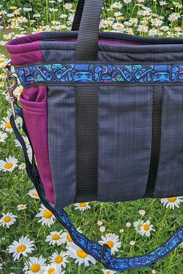 CORDOVA CARRY-ALL  / (Softshell) /   Raven, Nagoonberry, / Totem-Aqua (trim)