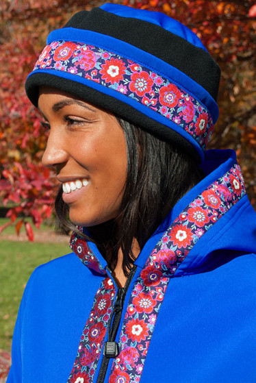 WOMEN'S AURORA HAT / (Softshell) / Pacific Blue, Black,  / Cordova Bouquet (trim)