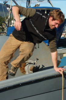 YUKON VEST / (Softshell) / Black with Salmon (Grey)