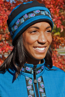 WOMEN'S AURORA HAT / (Softshell) /  Ocean, Black,  / Bear Tracks-Purple (trim)