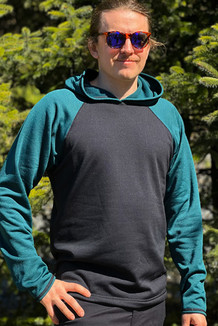 MEN'S HOODIE /    Black, Mountain Pine