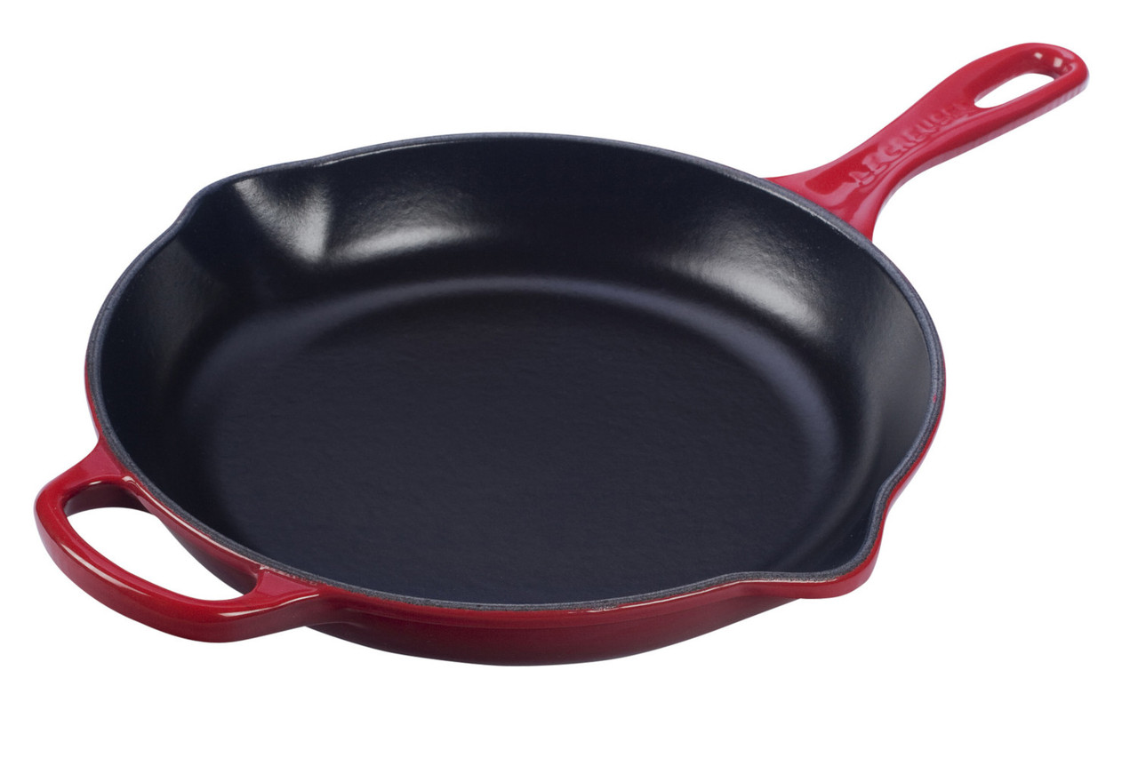 Le Creuset Signature Cast-Iron Frying Pan