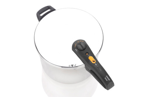 Zavor DUO 4.2 qt. Pressure Cooker Zavor DUO 4.2 qt. Pressure Cooker