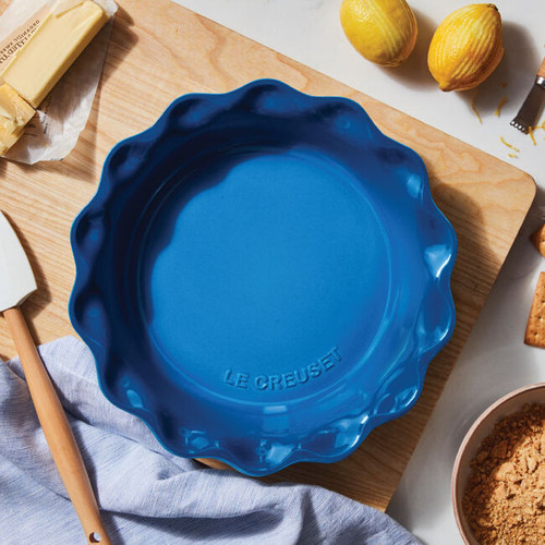 Le Creuset 9 inch Fluted Pie Dish - Marseille