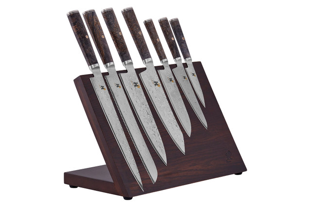 ZWILLING J.A. Henckels Four Star Anniversary 8-pc Knife Block Set – The  Cook's Nook Website