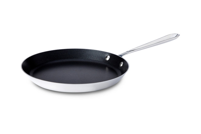 All-Clad D3 Tri-Ply Stainless Steel Sauté Pan with Lid; 2 Sizes in 2023