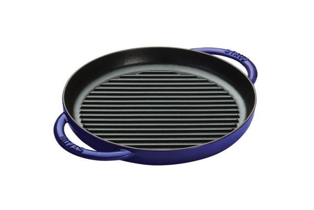 Best Buy: Staub Cast Iron 10-inch Square Grill Pan Graphite Grey